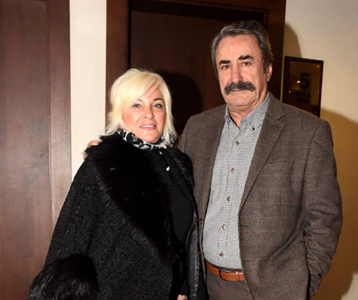 Ahmet Kural'ın annesi Sema Kural, sosyal medya hesabından Anton Çehov'un 'Kusursuz olsaydın başkalarının kusurlarını bulmaya meraklı olmazdın" sözünü paylaşıp eski gelin adayına taş attı.