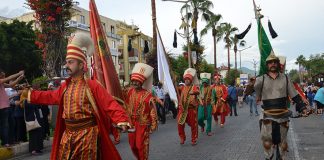 Alanya'da renkli festival