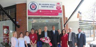 BİL Alanya Koleji'ni BİL Okulları Başkanı ve Aydın Üniversitesi Mütevelli Heyeti Başkanı Mustafa Aydın ziyaret etti