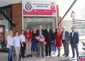 BİL Alanya Koleji'ni BİL Okulları Başkanı ve Aydın Üniversitesi Mütevelli Heyeti Başkanı Mustafa Aydın ziyaret etti
