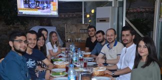 Bolu Dağı Mangal Evi'nde düzenlenen iftar davetinde Alanya'daki Stajyer Avukatlar bir araya geldi.