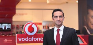 Vodafone Türkiye İcra Kurulu Başkan Yardımcısı Engin Aksoy
