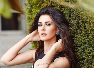 Ebru Destan şiddet mi gördü!