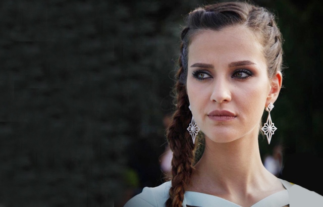 İrem Helvacıoğlu rolü için psikolojik destek aldı İrem Helvacıoğlu rolü için psikolojik destek aldı