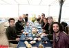 'Sakın Diyorum Sakın' tiyatro ekibi yolculuk öncesi Alanya manzarsına karşı keyifli bir kahvaltı yaptı