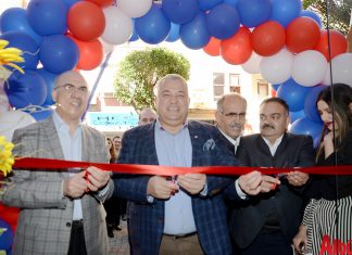 Alper Uyar ve Gamze Tutu'nun ortağı oldukları Birmingham Language Schools'un altıncı şubesi Alanya'da açıldı.