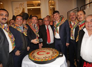 Antalya Büyükşehir Belediye Başkanı Menderes Türel 3’ncü Yörük Çalıştayı’nda yaptığı konuşmada Yörük kültürünün millete bir miras değil bir emanet olduğuna dikkat çekti.