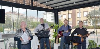 Alanya'da yaşayan Norveçli vatandaşların kurduğu Suncafe müzik grubu geçtiğimiz hafta sonu da muhteşem bir konsere imza attı.