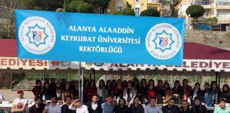 Alanya Alaaddin Keykubat Üniversitesi (ALKÜ) Öğrencileri düzenledikleri sosyal sorumluluk projeleri ile takdir toplamaya devam ediyor.