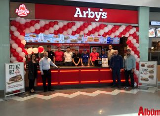 Arby’s Antalya Agora AVM’de