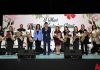 Antalya Büyükşehir Belediye Başkanı Menderes Türel, 8 Mart Dünya Kadınlar Günü dolayısıyla belediyenin kadın çalışanlarıyla yemekte bir araya geldi.