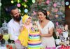 Beyaz Sigorta çalışanı Süleyman Boz ile ev hanımı Fatoş Boz biricik kızları Bade için doğum günü partisi düzenlediler.