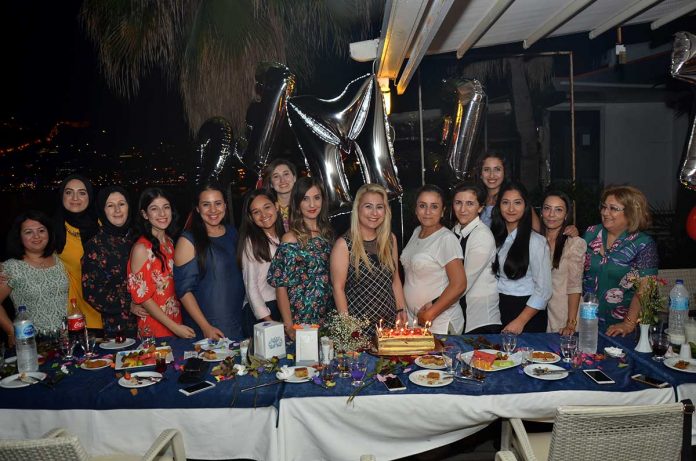 Öne-çıkan-görsel-demet-erturk-gomec Demet Ertürk Gömeç