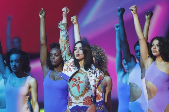dua-lipa-konser