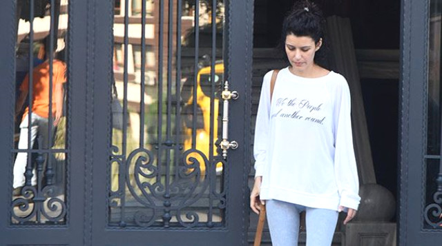 Beren Saat yeni haliyle şaşırttı Beren Saat yeni haliyle şaşırttı