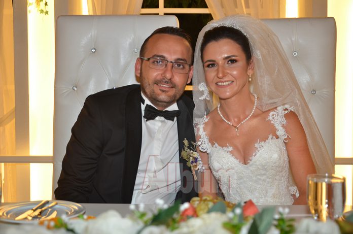Özgür-Gülnur Gülnur ve Özgür hayatlarını birleştirdi