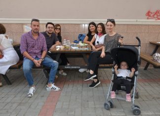 AME Anadolu Lisesi Mezunları kermeste buluşturdu