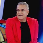 Bir aydır yoğun bakımda yatan Mehmet Ali Erbil'in doktor olan kız kardeşi, Erbil'in akciğer ve böbrek fonksiyonlarındaki yavaşlık yüzünden kısır döngüye girdiklerini söyledi.