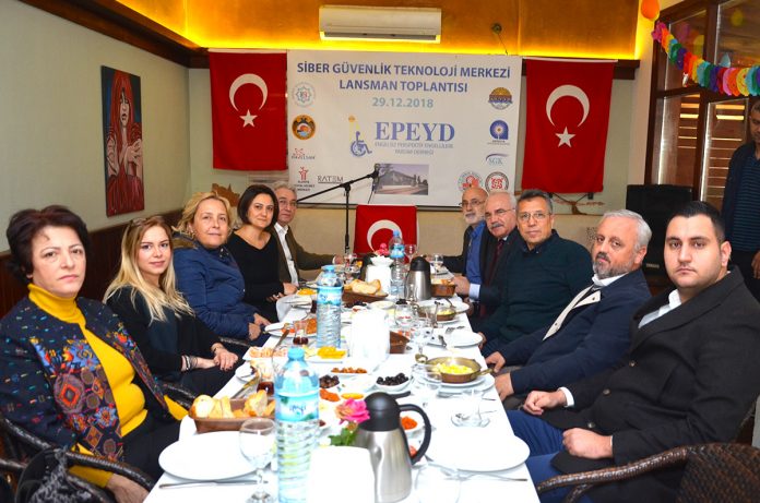 EPEYD tanıtım toplantısı yapıldı Grand Cru Saklı Bahçe, EPEYD'in Türkiye'de bir ilke imza atarak hayata geçirilecek olan projesi 'Siber Güvenlik Teknolojileri Merkezi' lansman toplantısına ev sahipliği yaptı.