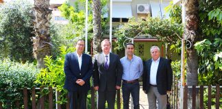 Rusya Federasyonu Antalya Başkonsolosu Oleg Rogoza, Alanya Turistik İşletmeciler Derneği’ni ziyaret etti.
