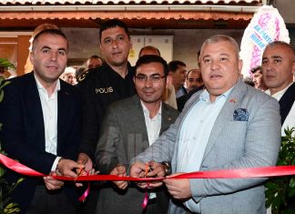 Murat Girenes ile İzzet Arıkan'ın ortakları olduğu Takıl Pide'nin açılışı gerçekleştirildi.