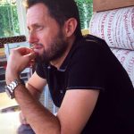 Kurtlar Vadisi'nin oyuncularından Ertuğrul Şakar, Behzat Ç. dizisinin ekibine dahil oldu.