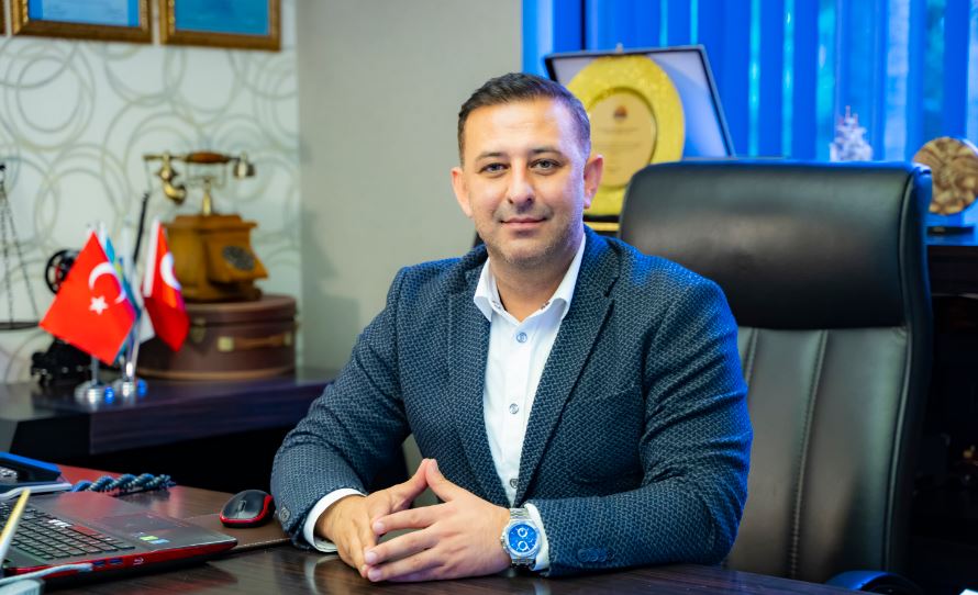 Ali Özpelit