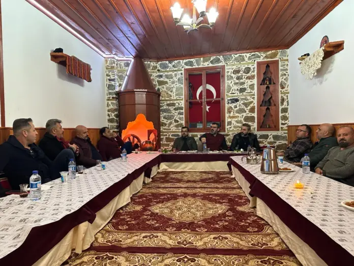 Onuroğlu'nun babası için toplandılar
